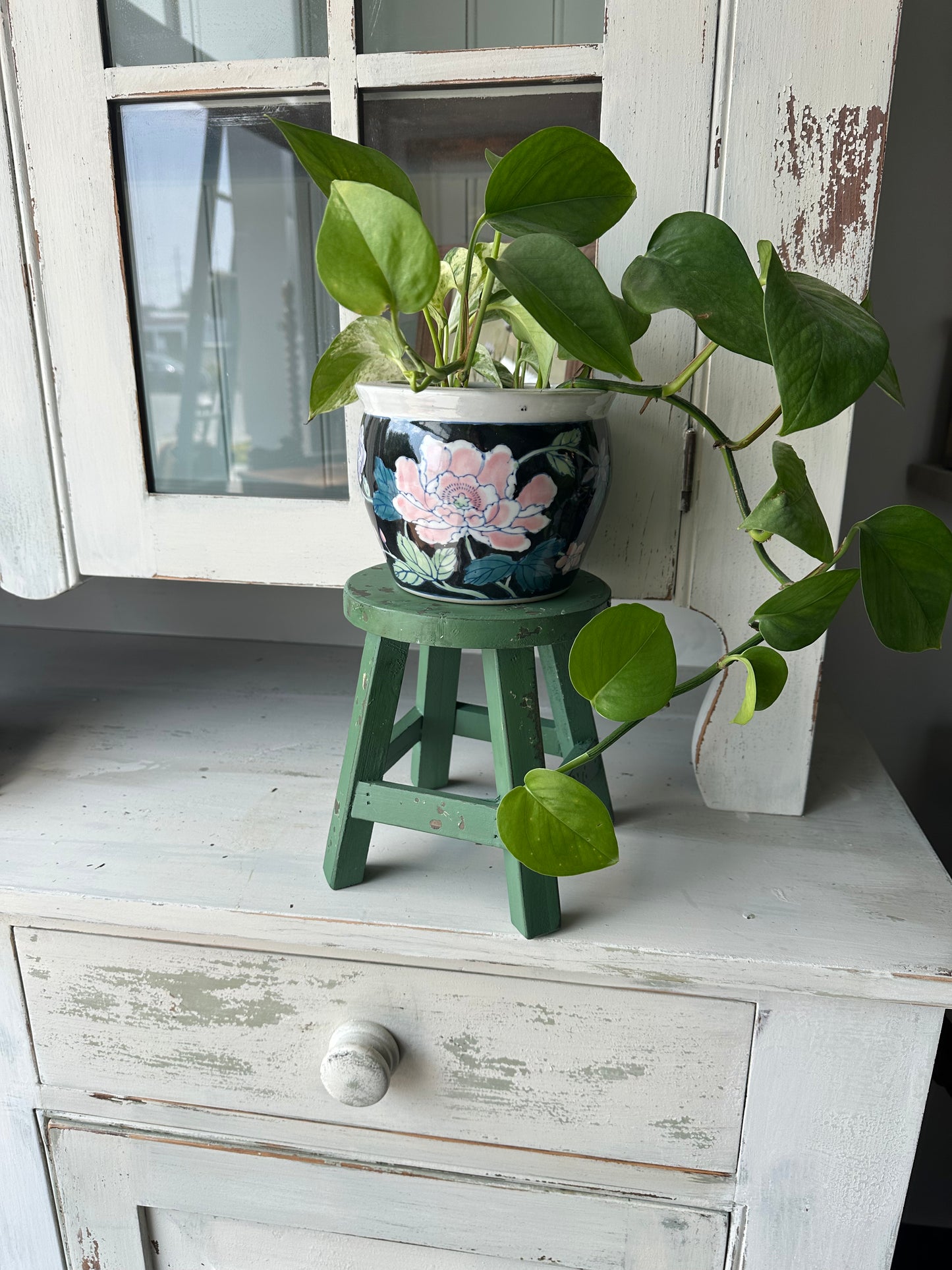 Mini Round Wood Stool