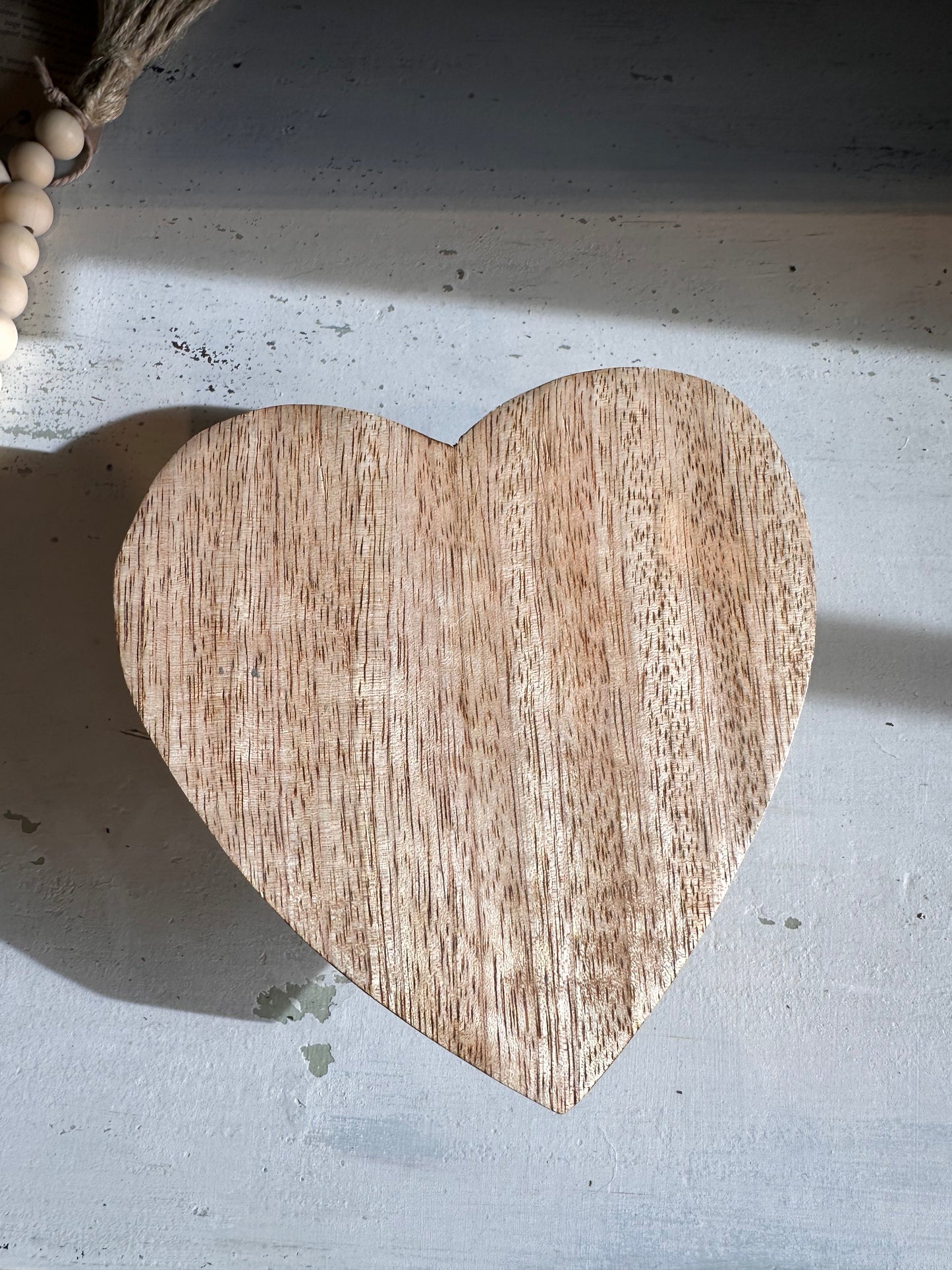 Heart wall hooks