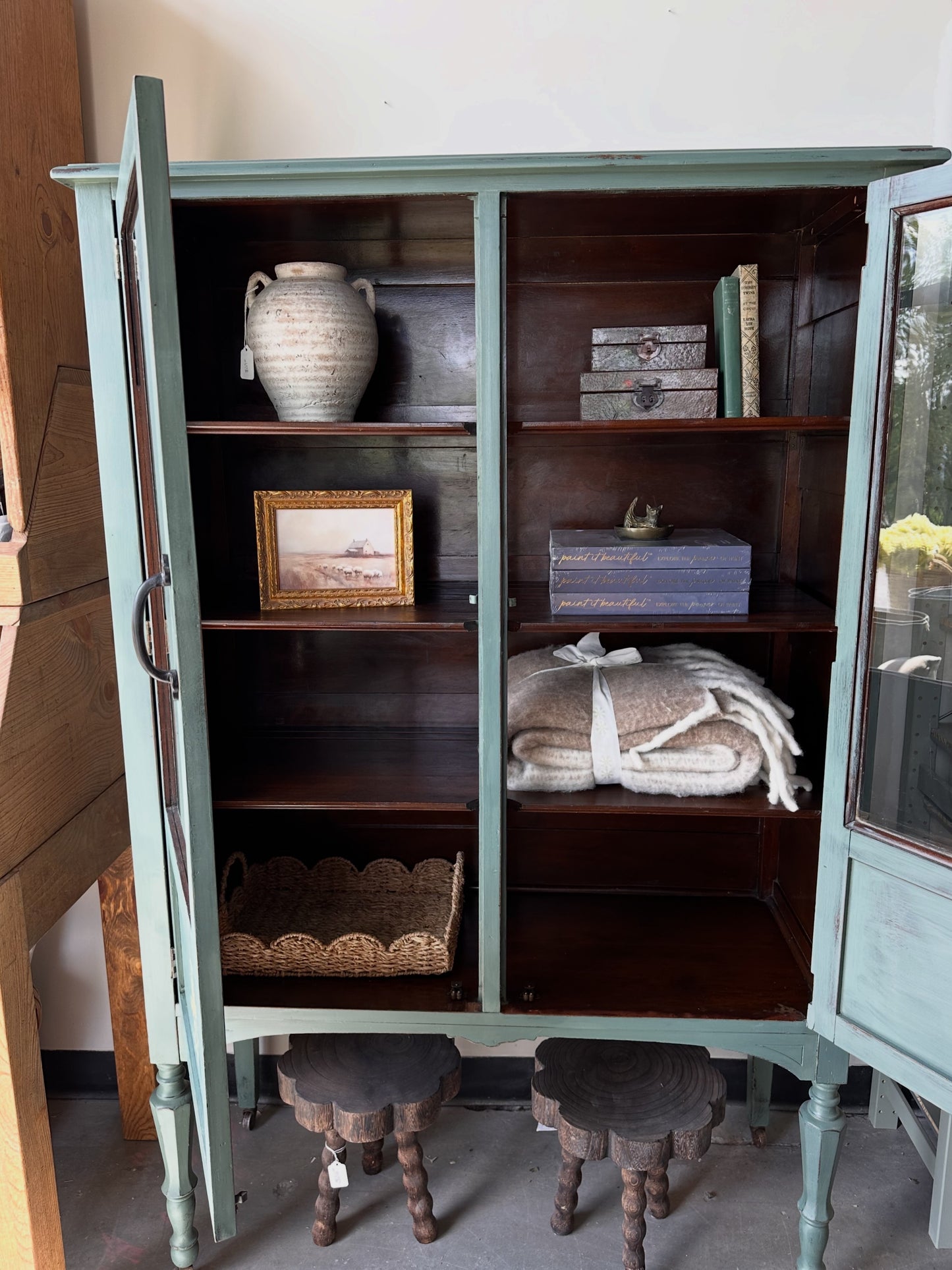 Dried Thyme Floral Cabinet