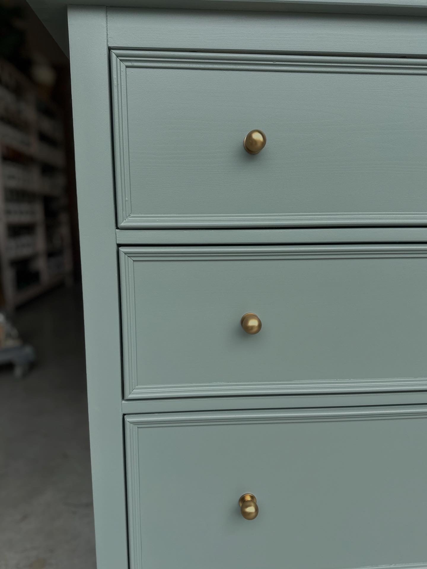 Earthen Ash Dresser