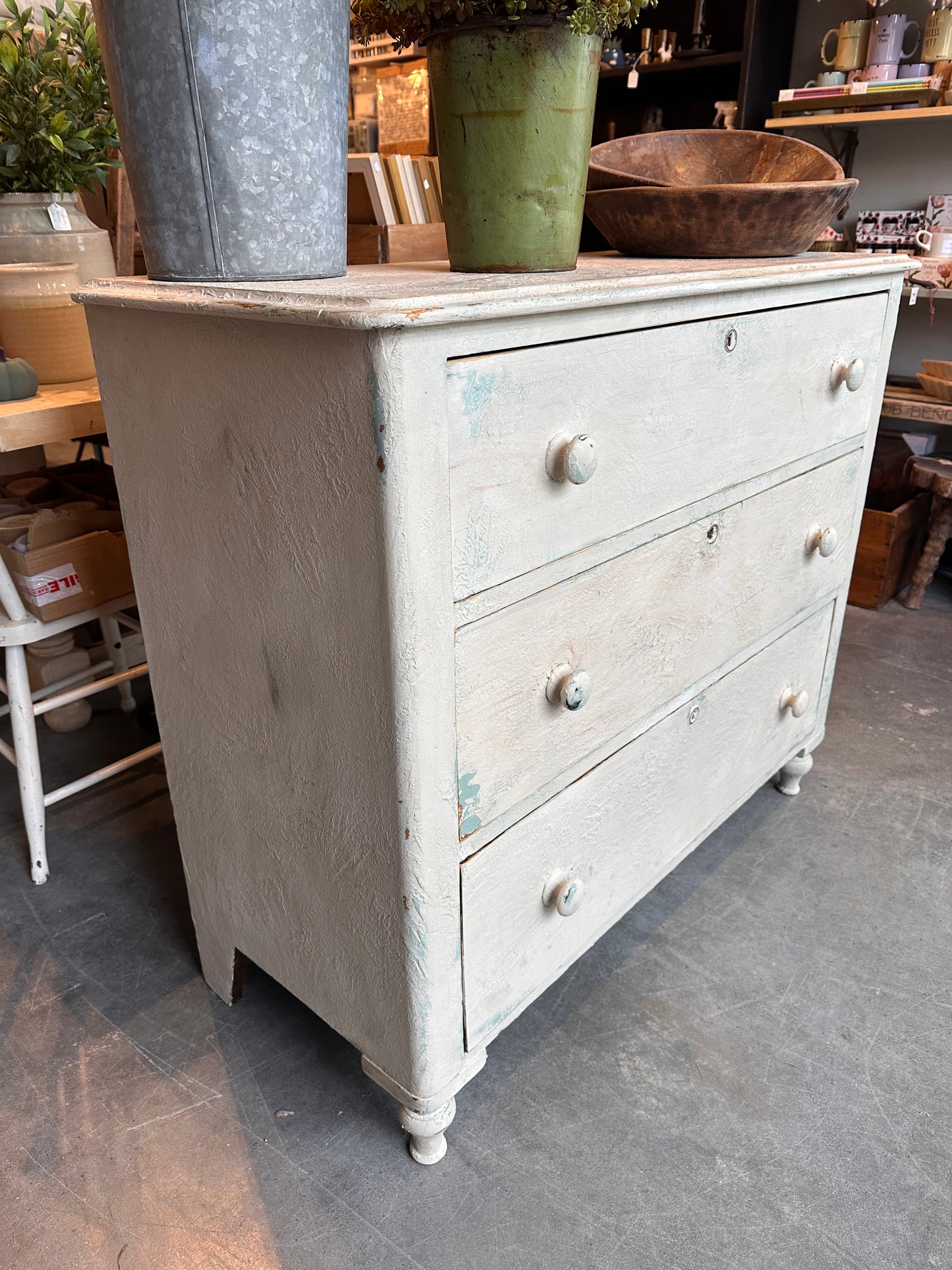 Old World Dresser