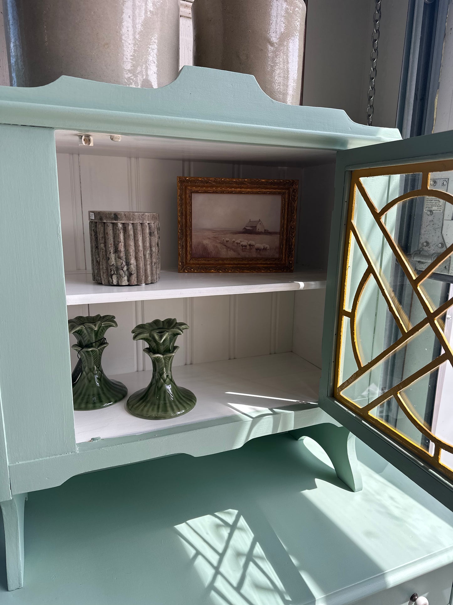Vintage Brook 2 piece Hutch