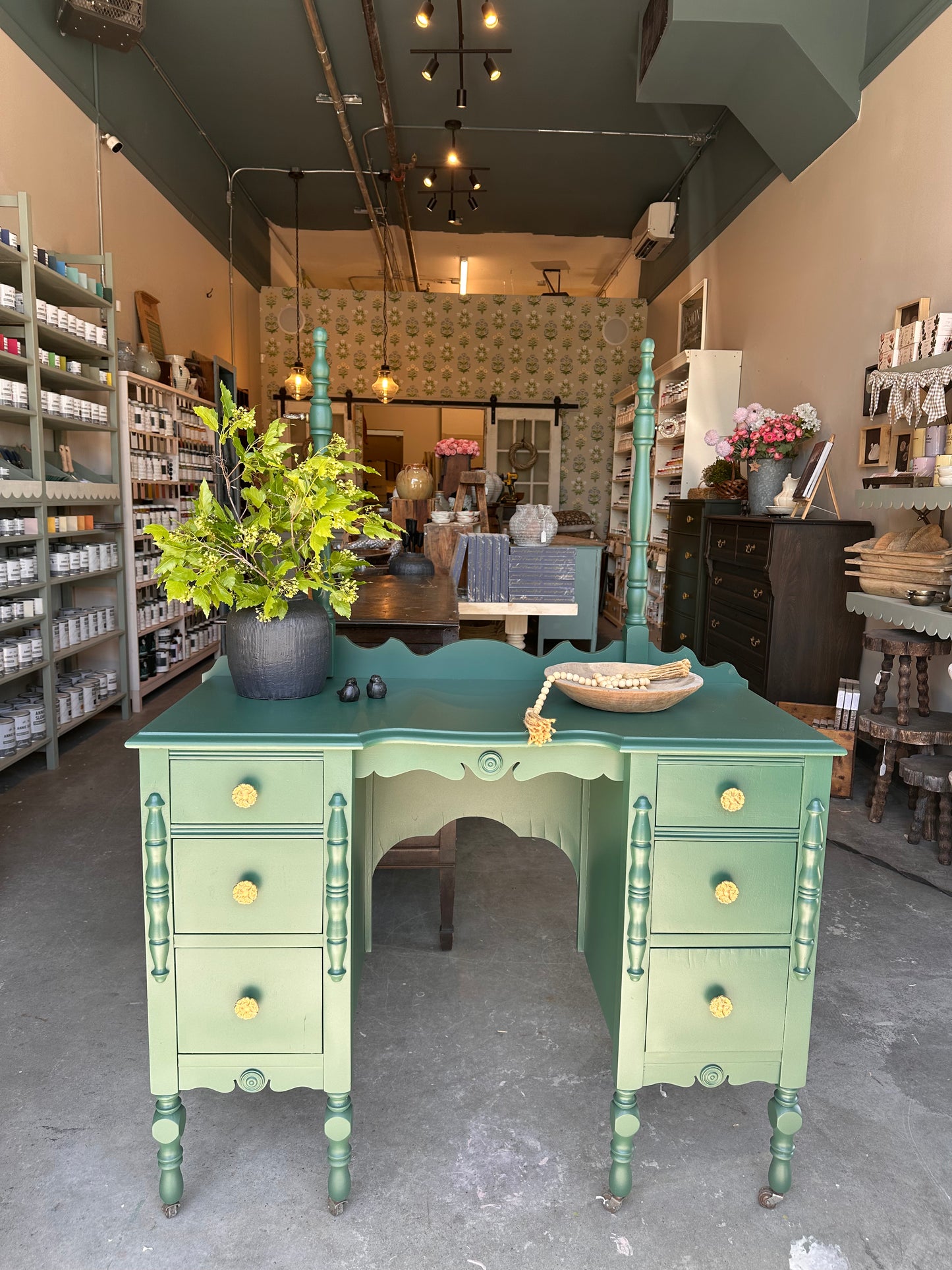 Pressed Fern Mirrorless Vanity