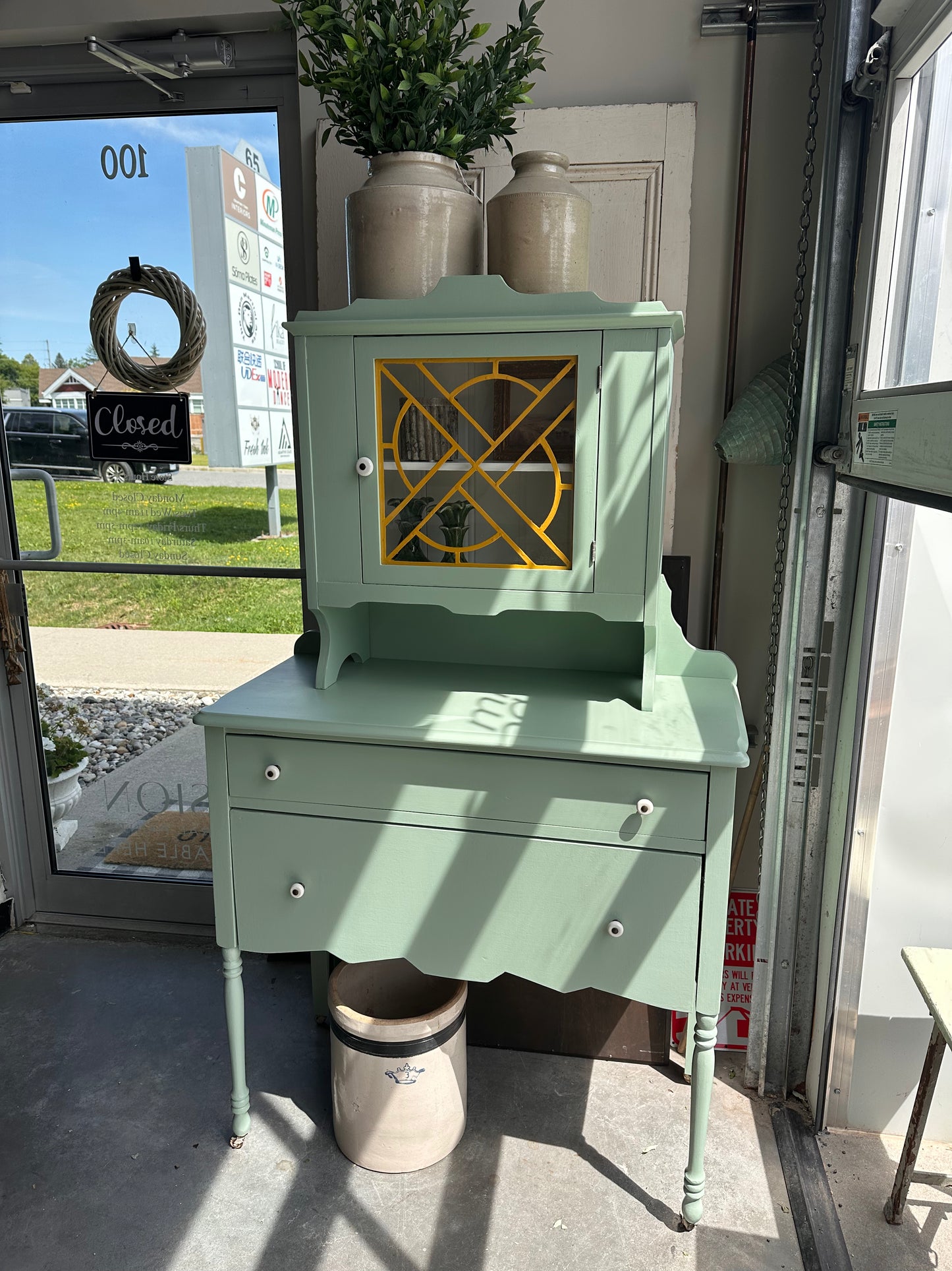 Vintage Brook 2 piece Hutch
