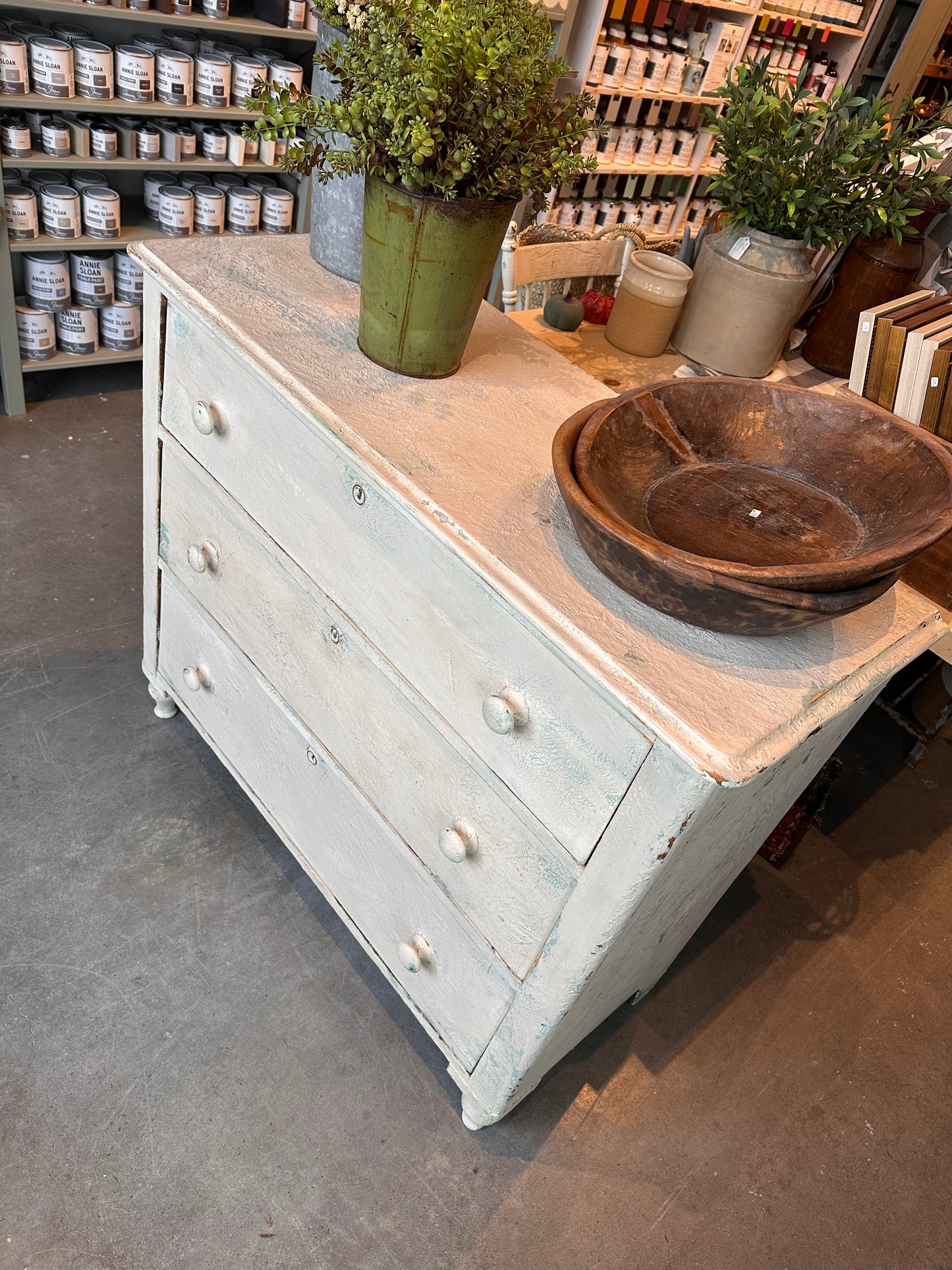 Old World Dresser