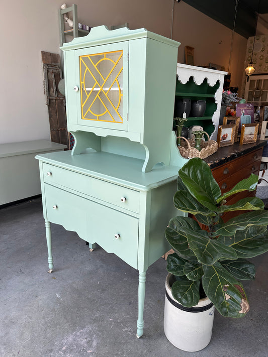Vintage Brook 2 piece Hutch