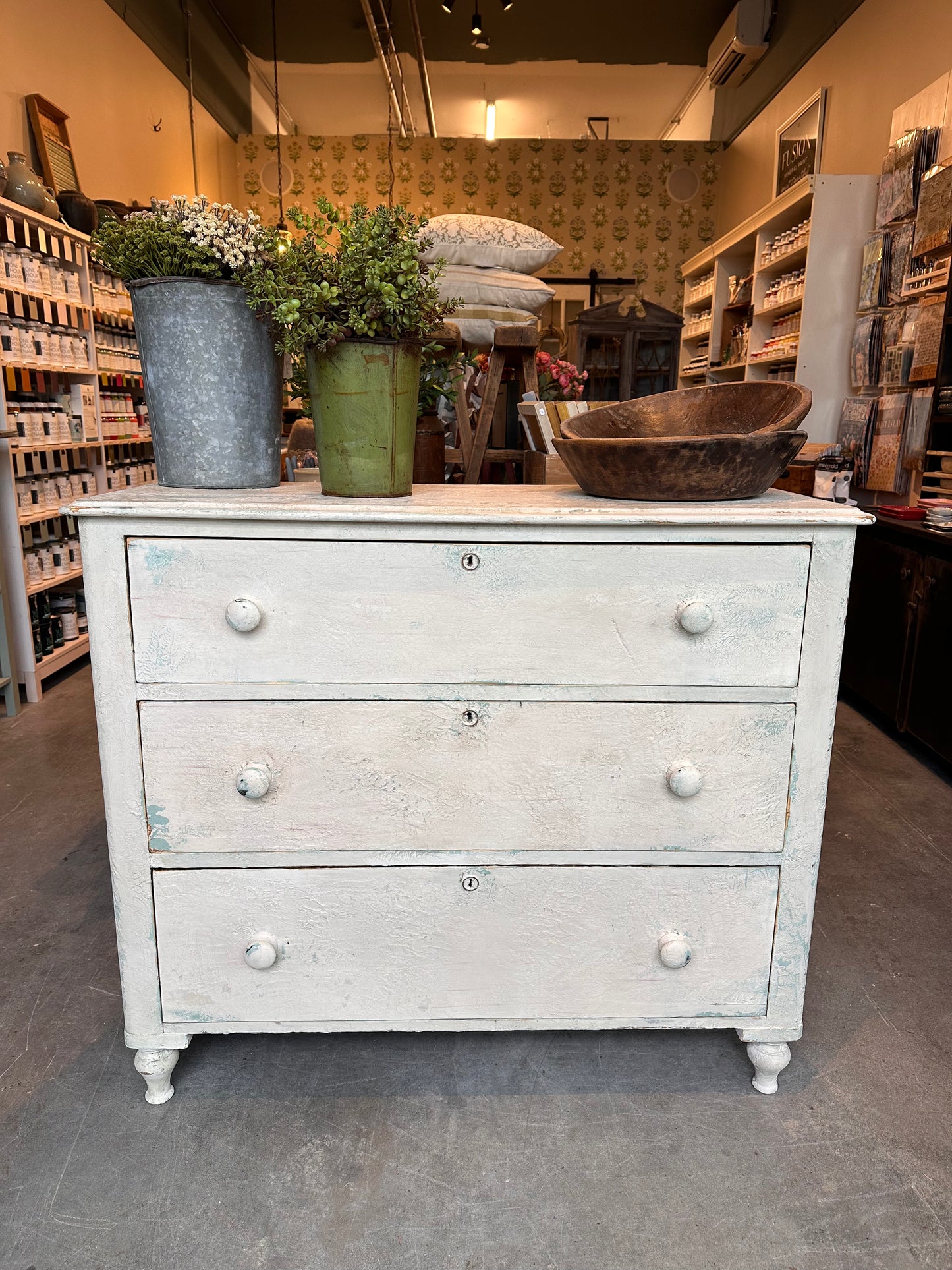 Old World Dresser