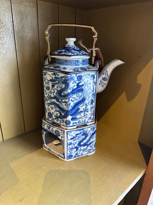 Vintage Toscana Collection teapot