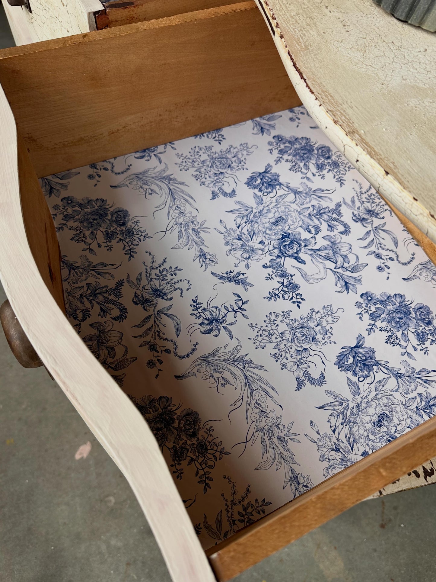 Crackle Vintage Dresser