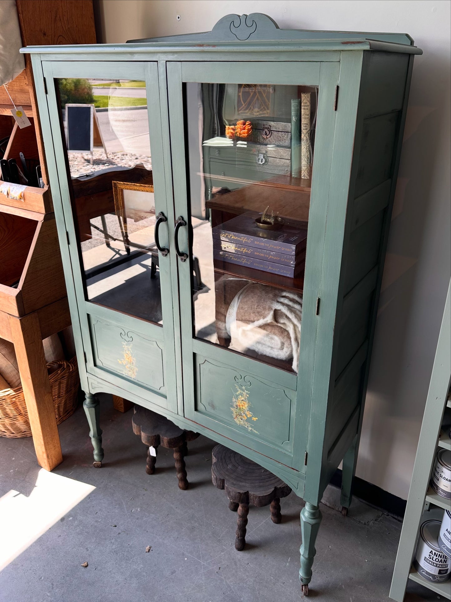 Dried Thyme Floral Cabinet