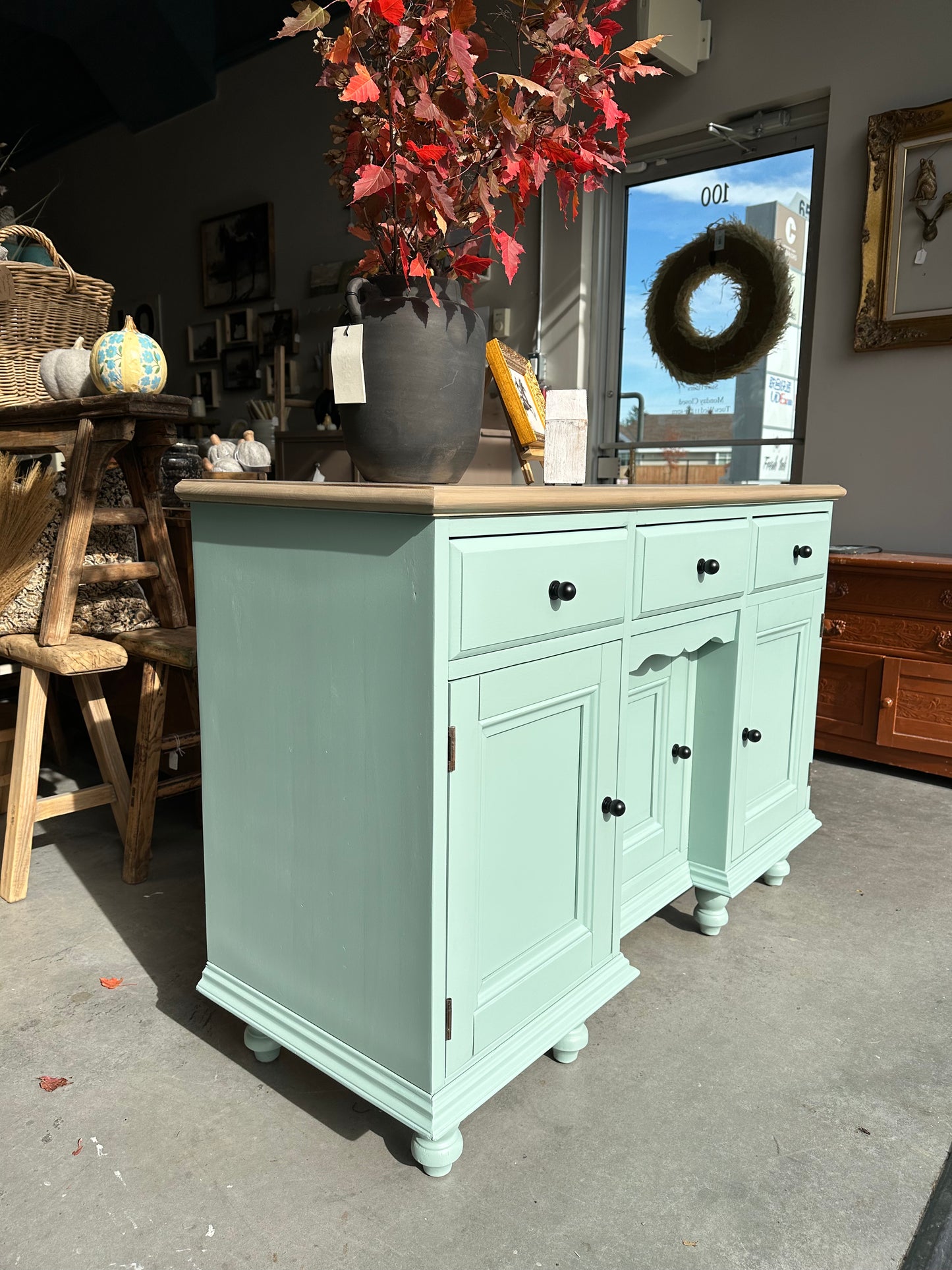 Seeded Eucalyptus Buffet