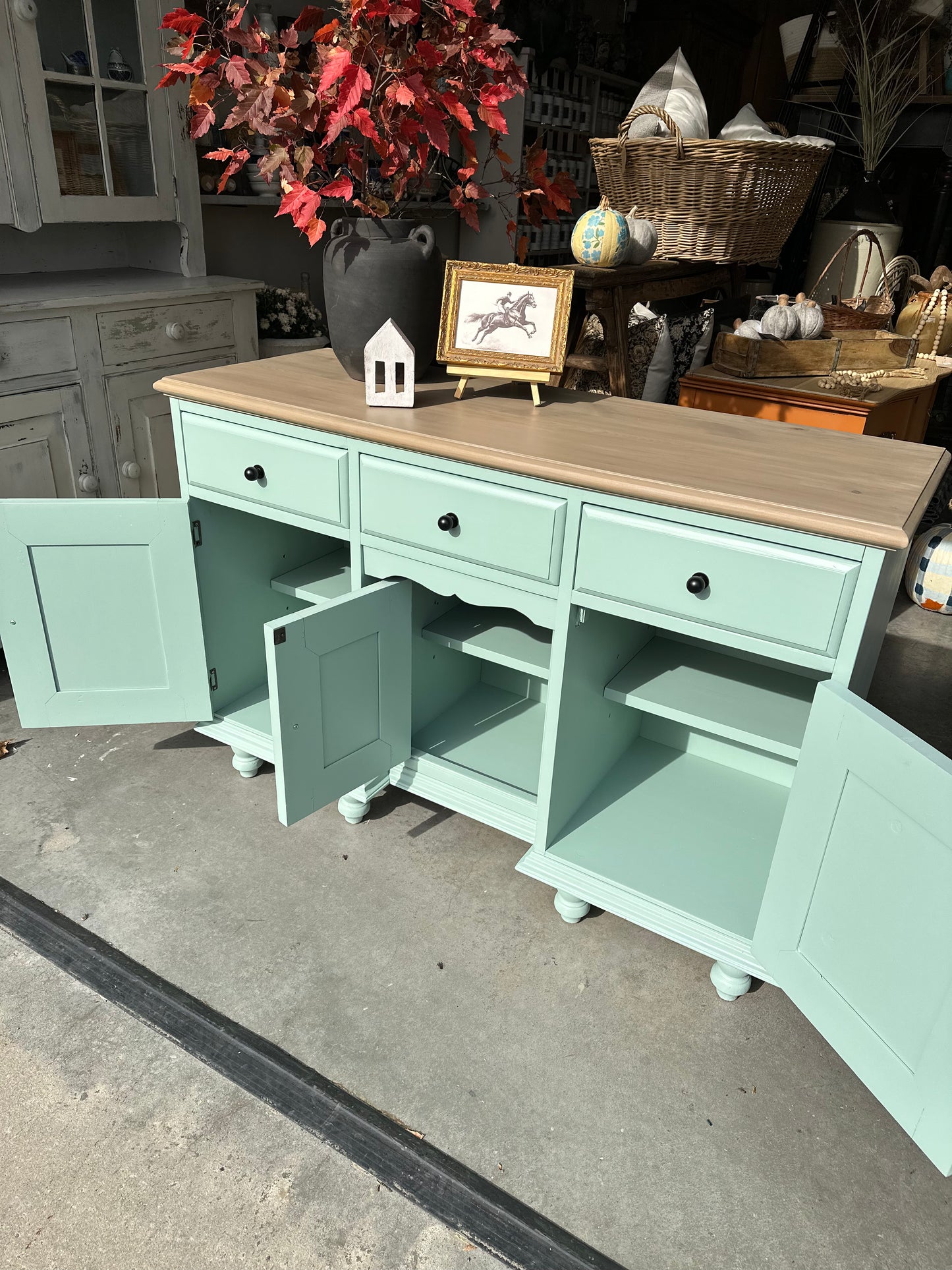 Seeded Eucalyptus Buffet