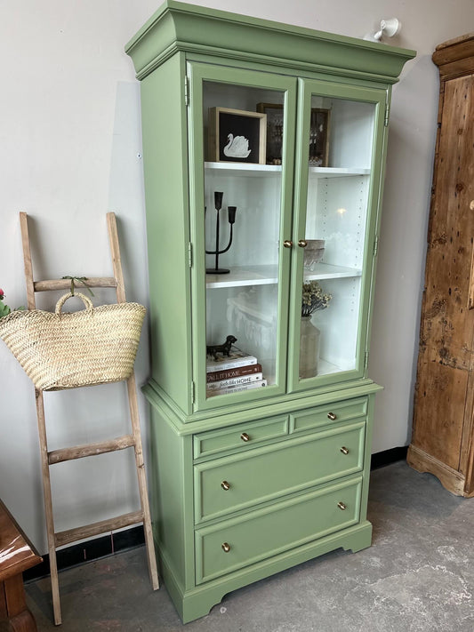 Bombay Hutch in Conservatory