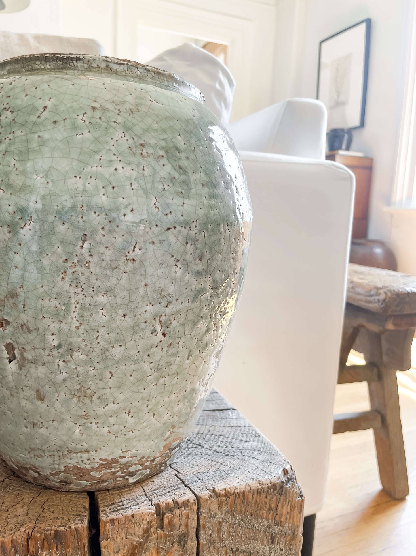 Luna Vintage-Style Tall Vase – Soft Blue Glaze